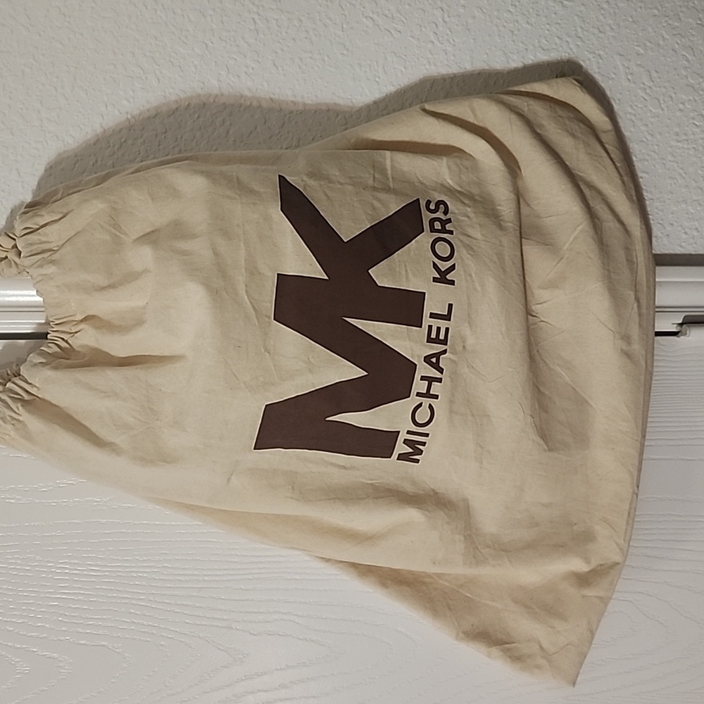 Michael Kors Bag - Picture 13 of 13